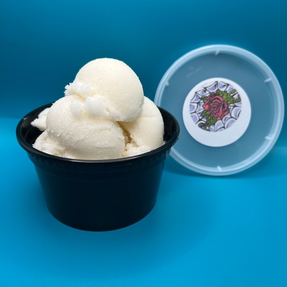 Chocolate Covered Strawberries sugar scrub 12 ounces hand crafted - Picture 3 of 8